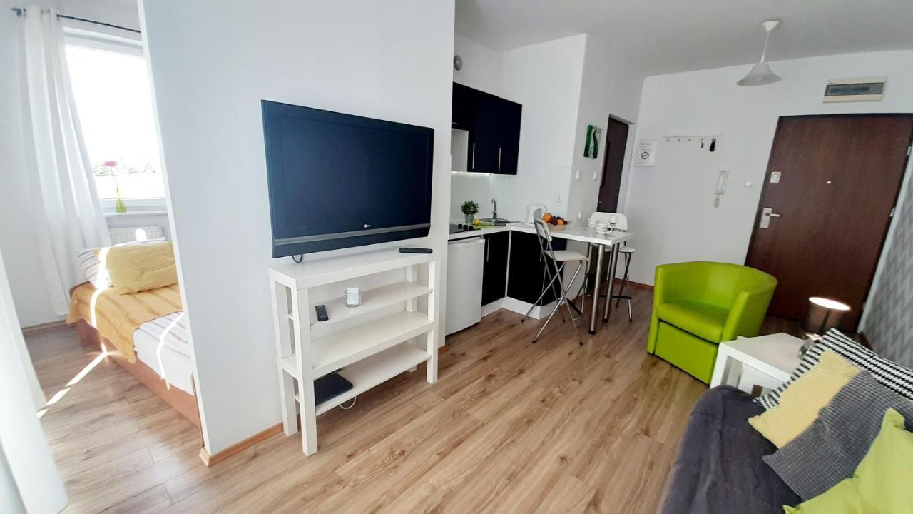Apartament Z Balkonem I Bezplatnym Parkingiem Gdańsk Kültér fotó