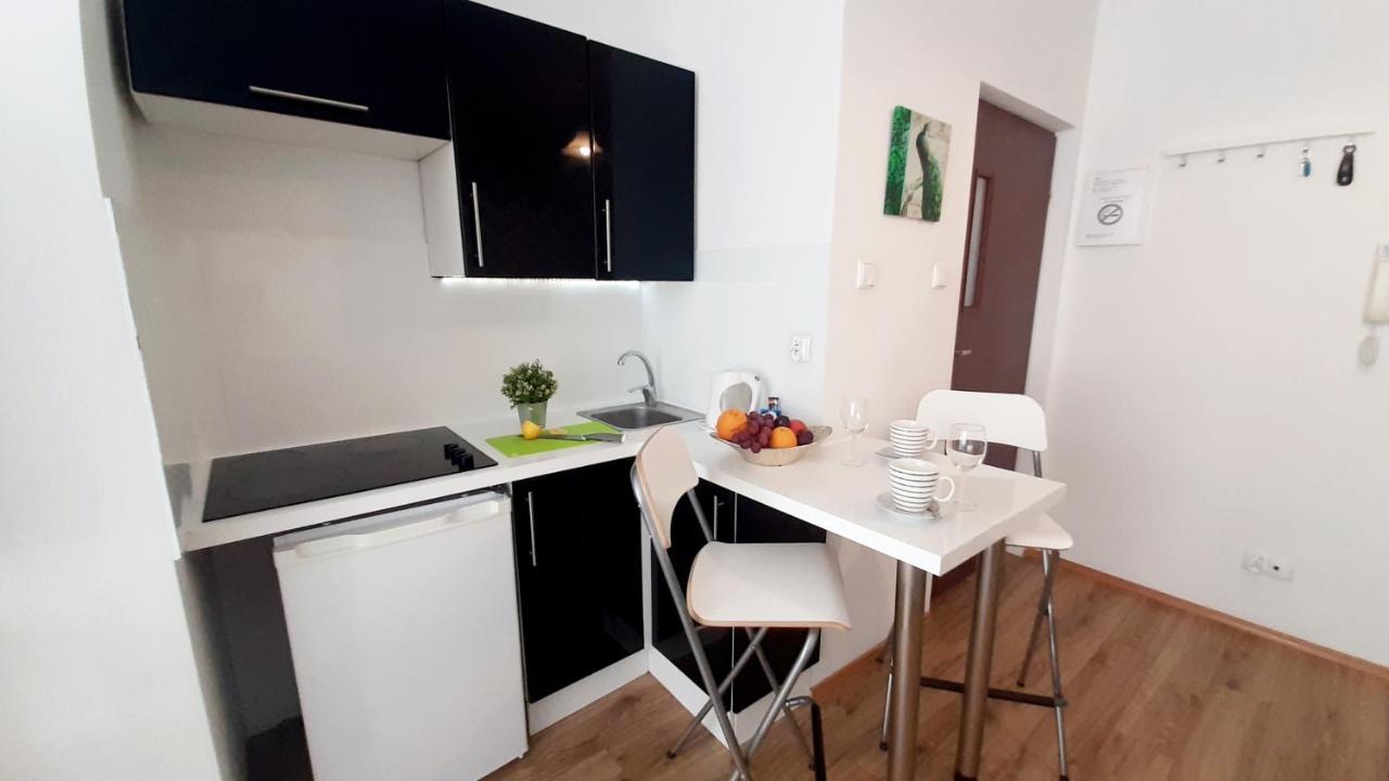 Apartament Z Balkonem I Bezplatnym Parkingiem Gdańsk Kültér fotó