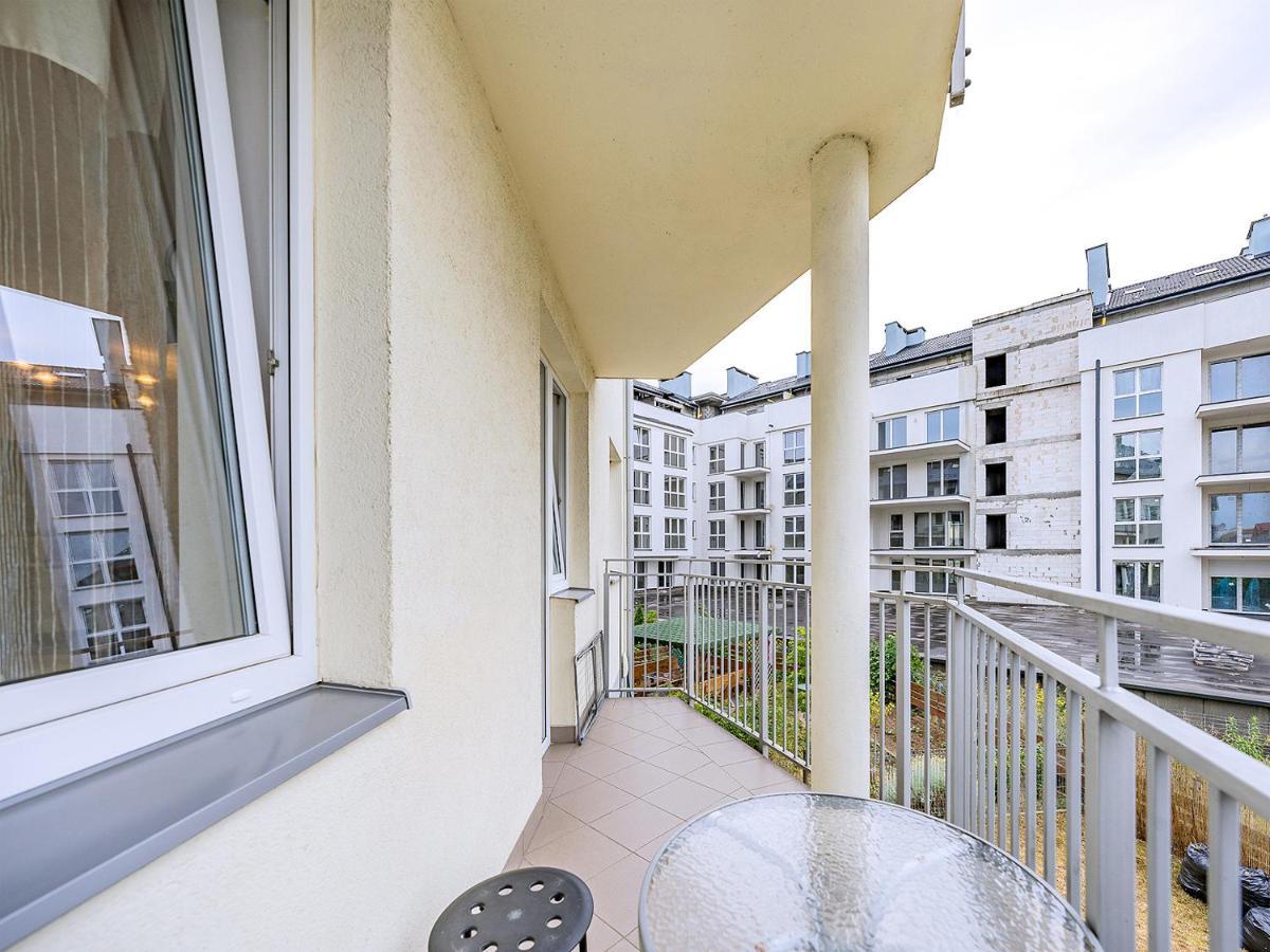 Apartament Z Balkonem I Bezplatnym Parkingiem Gdańsk Kültér fotó